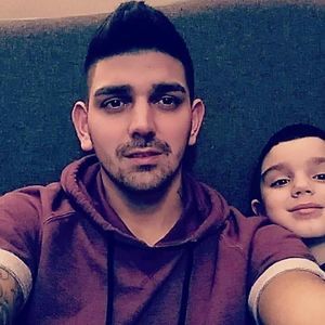 Meet your Posher, Jeremiah